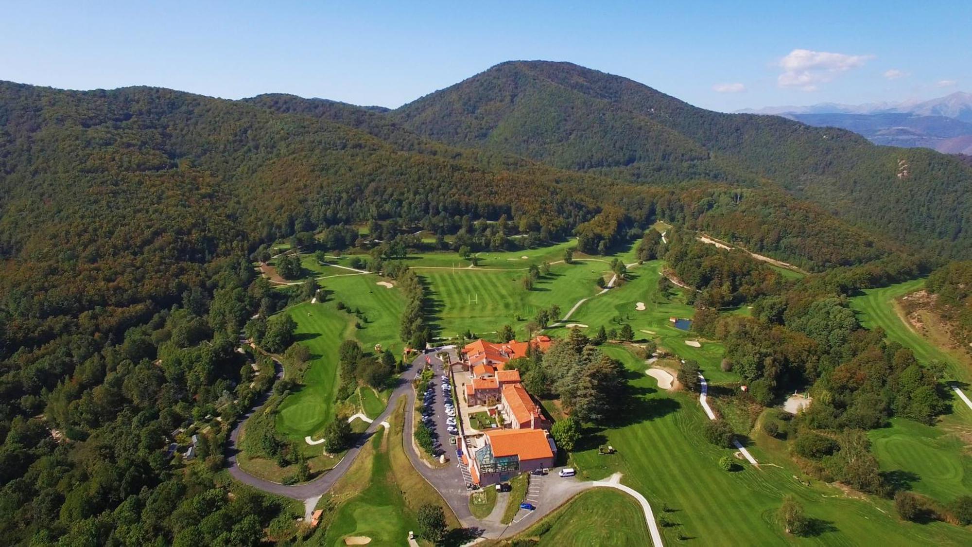 Le Domaine De Falgos Golf & Spa Saint-Laurent-de-Cerdans Exterior photo